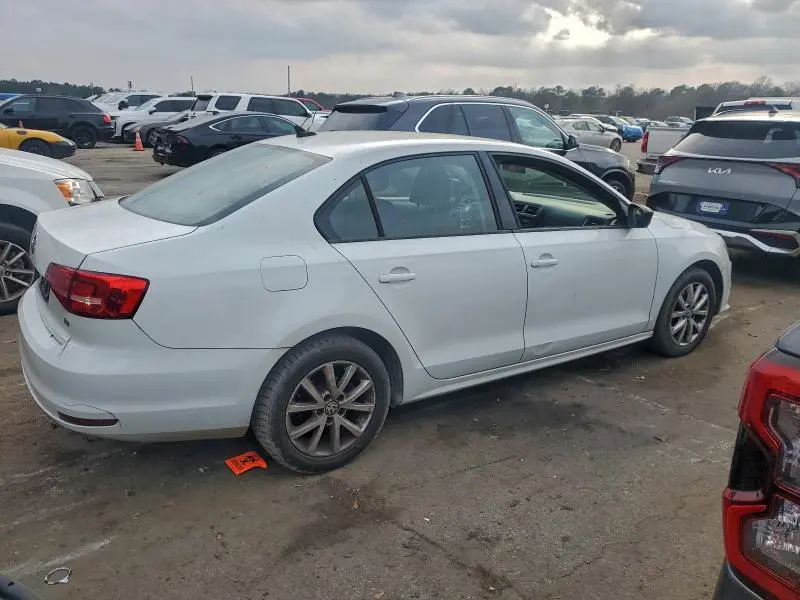 2015 VOLKSWAGEN JETTA SE  