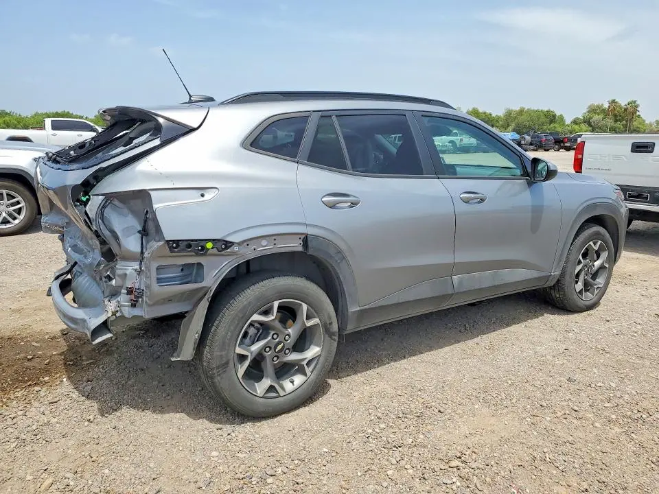 2025 CHEVROLET TRAX 1LT  