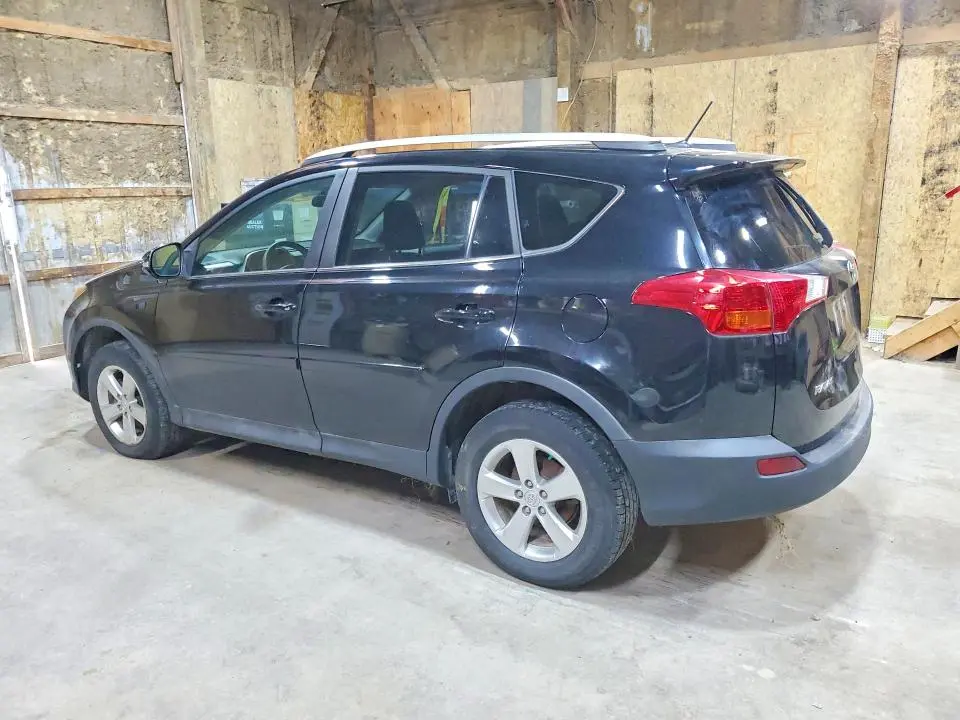 2013 TOYOTA RAV4 XLE  