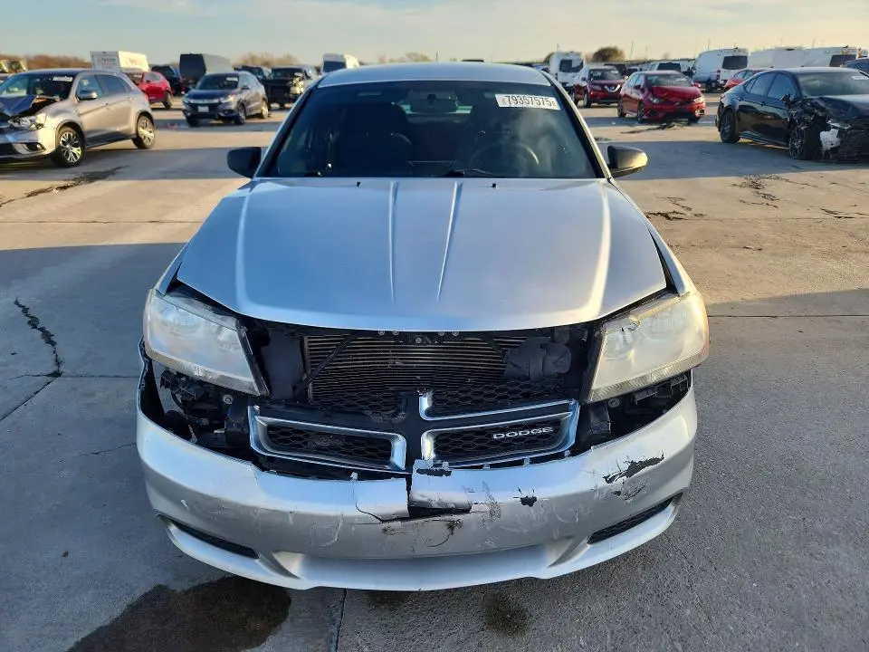 2012 DODGE AVENGER SE  