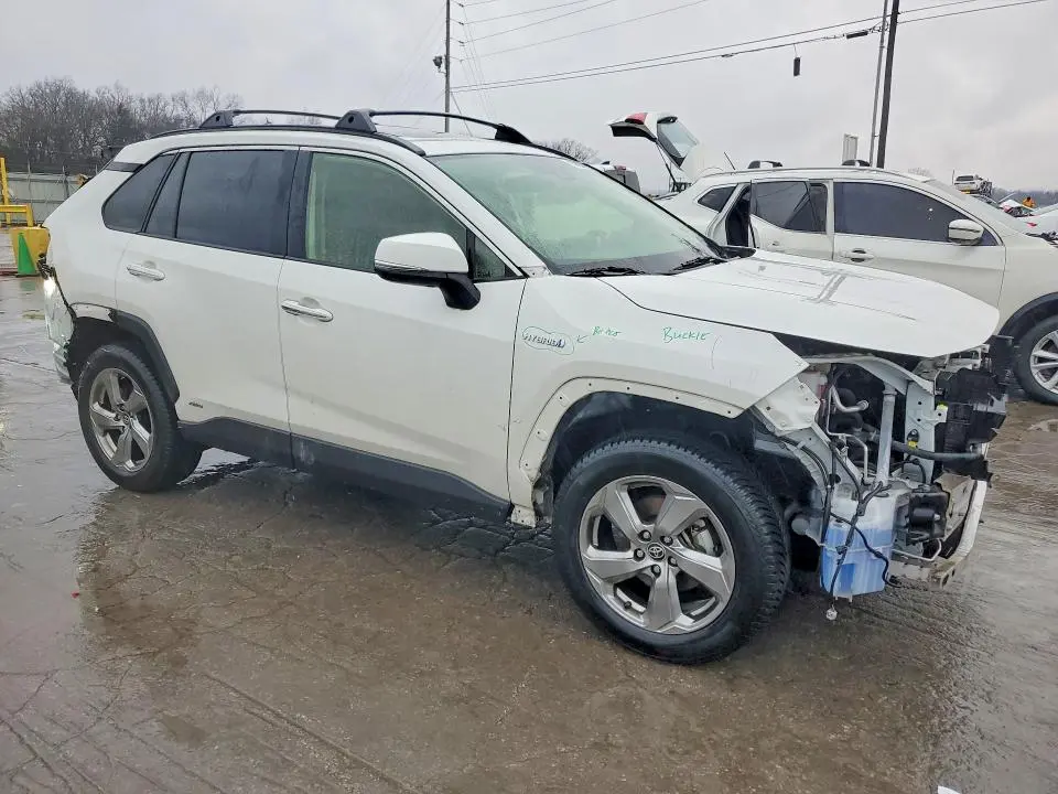 2020 TOYOTA RAV4 LIMITED  