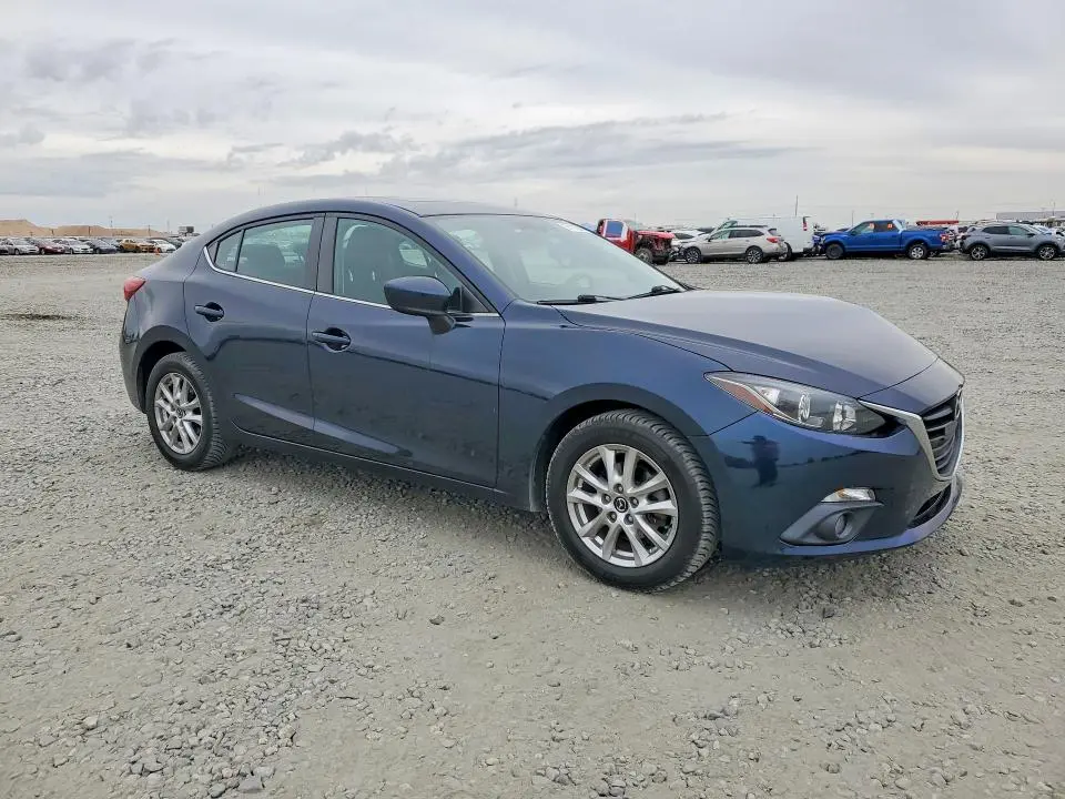 2016 MAZDA 3 TOURING  