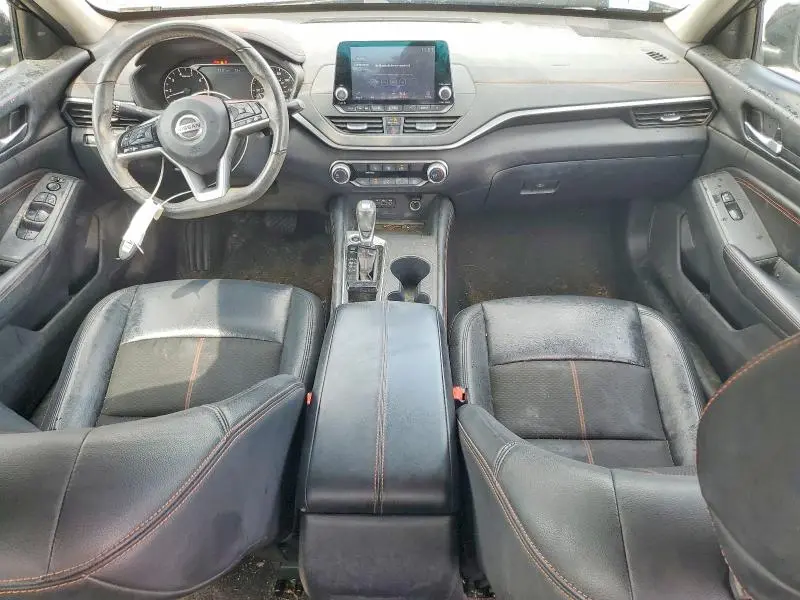 2021 NISSAN ALTIMA SR  