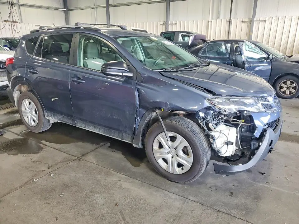 2013 TOYOTA RAV4 LE  