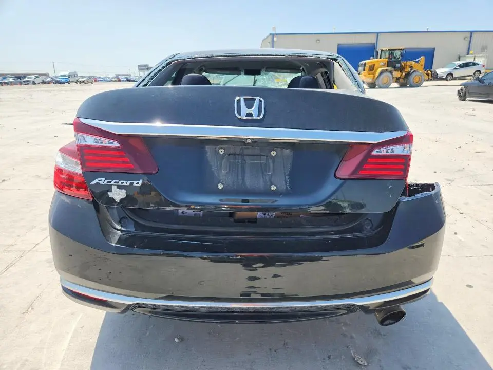 2017 HONDA ACCORD LX  