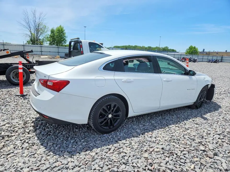 2017 CHEVROLET MALIBU LT  