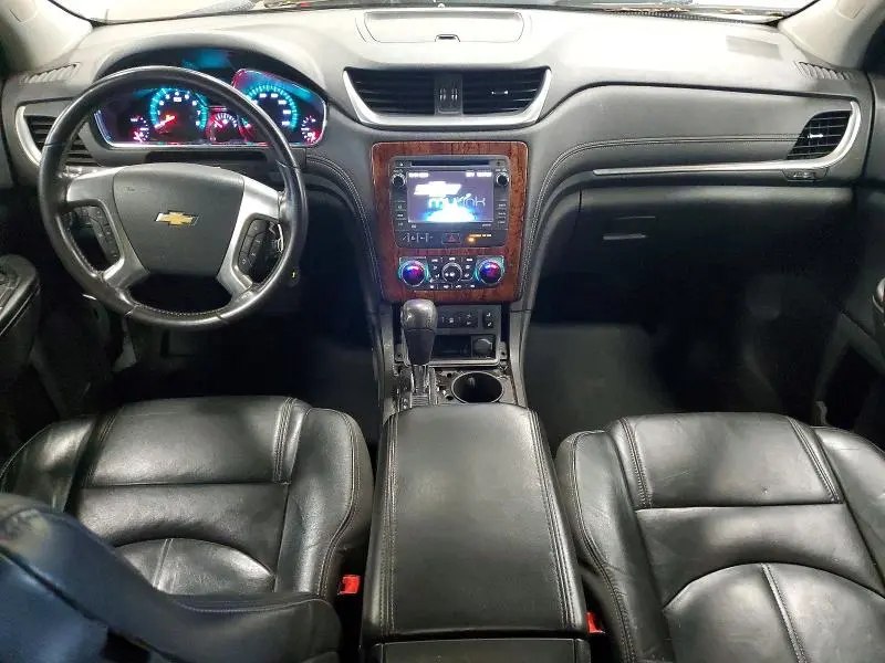 2013 CHEVROLET TRAVERSE LT  
