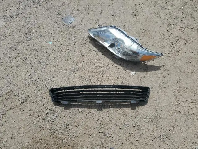 2011 TOYOTA CAMRY BASE