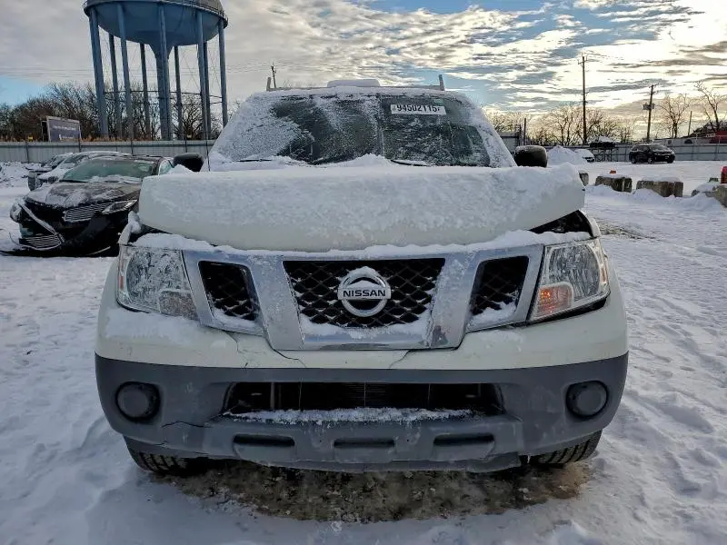 2021 NISSAN FRONTIER S  