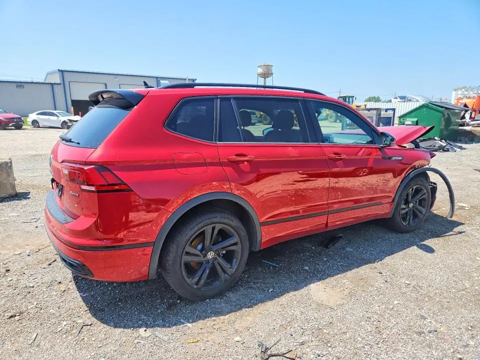 2024 VOLKSWAGEN TIGUAN SE R-LINE BLACK  