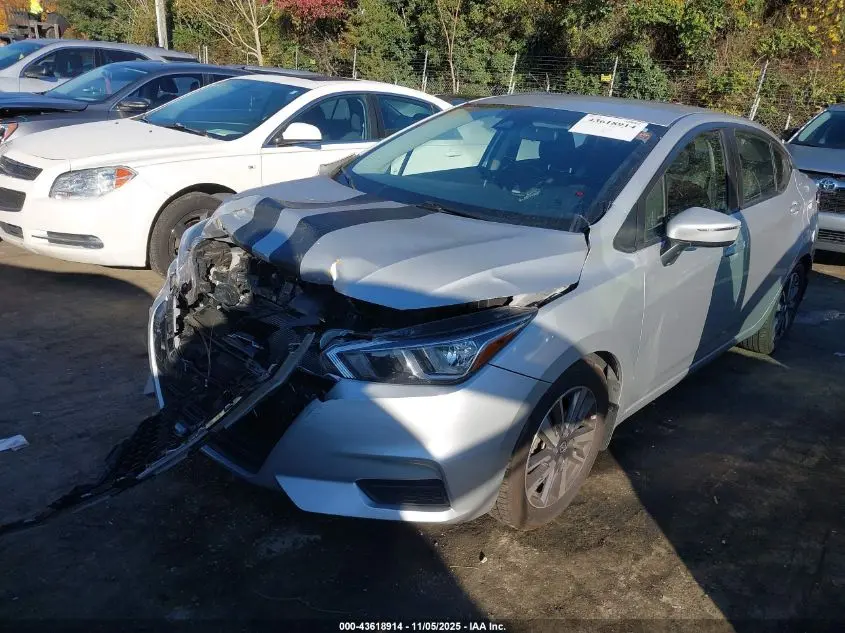 2020 NISSAN VERSA SV XTRONIC CVT