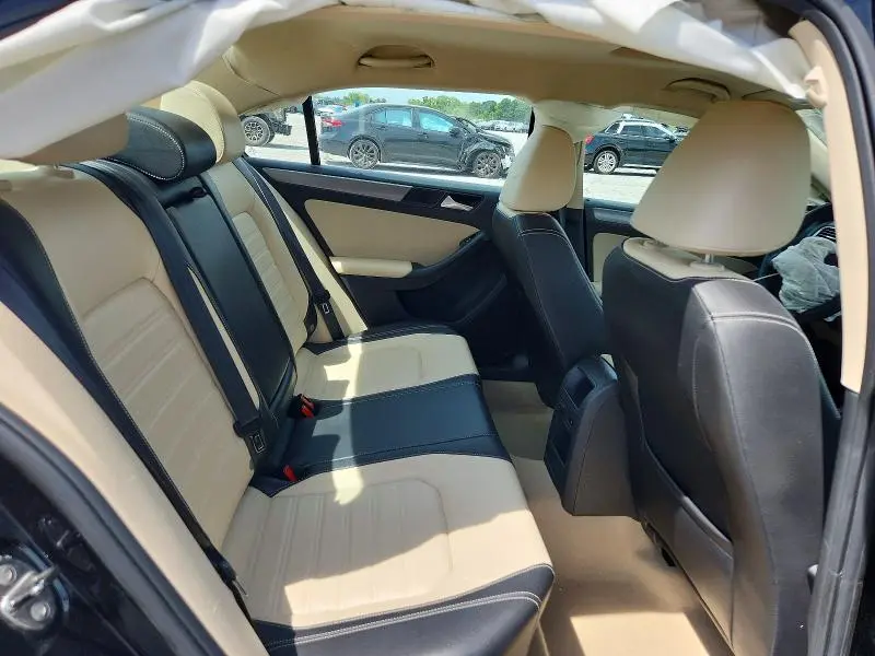 2014 VOLKSWAGEN JETTA SEL  