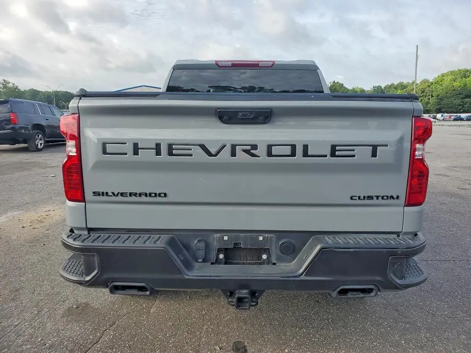 2024 CHEVROLET SILVERADO K1500 TRAIL BOSS CUSTOM  