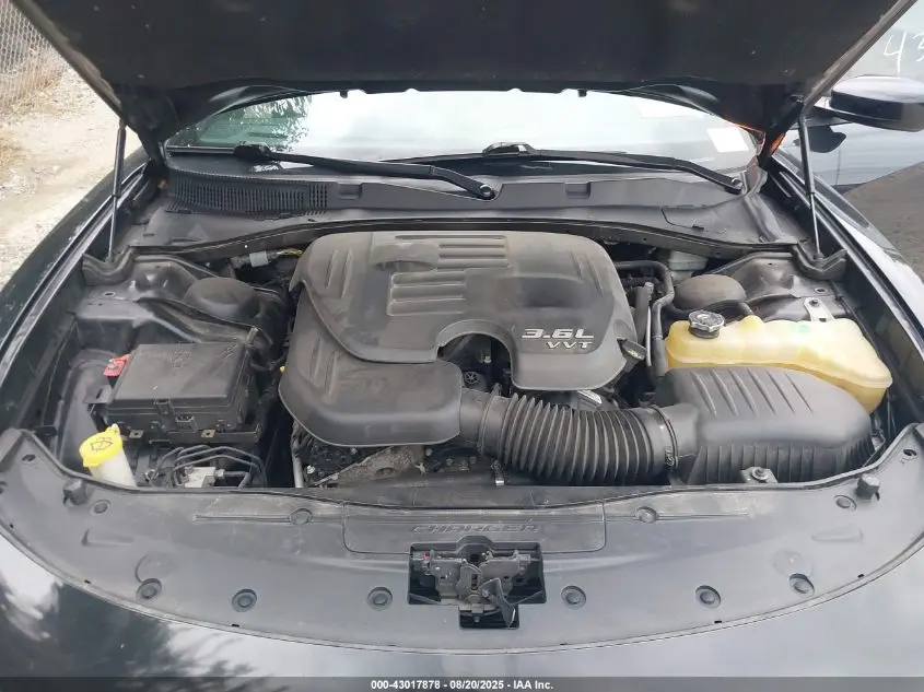 2015 DODGE CHARGER SXT