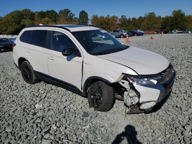 2018 MITSUBISHI OUTLANDER SE  