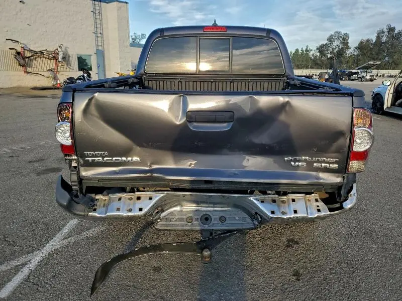 2015 TOYOTA TACOMA DOUBLE CAB PRERUNNER  