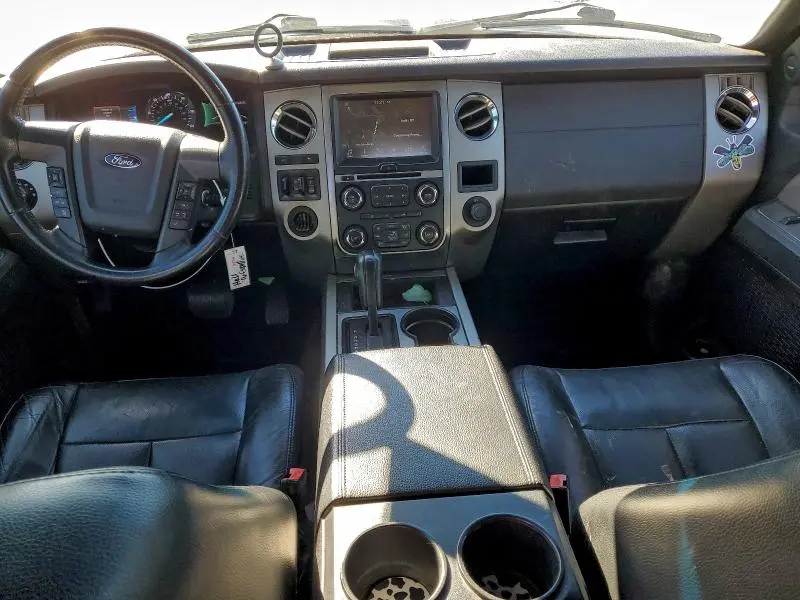 2016 FORD EXPEDITION EL XLT  