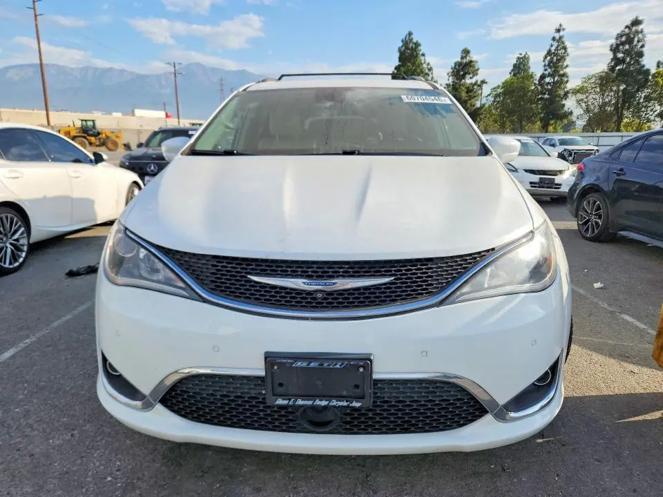 2018 CHRYSLER PACIFICA TOURING L PLUS  