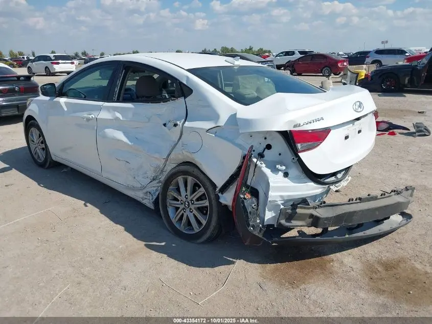 2016 HYUNDAI ELANTRA SE