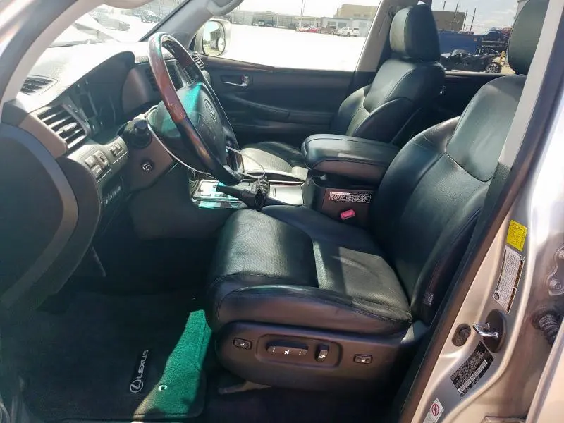 2011 LEXUS LX 570  
