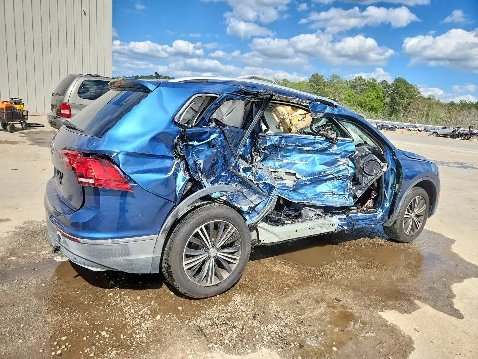 2019 VOLKSWAGEN TIGUAN SE  