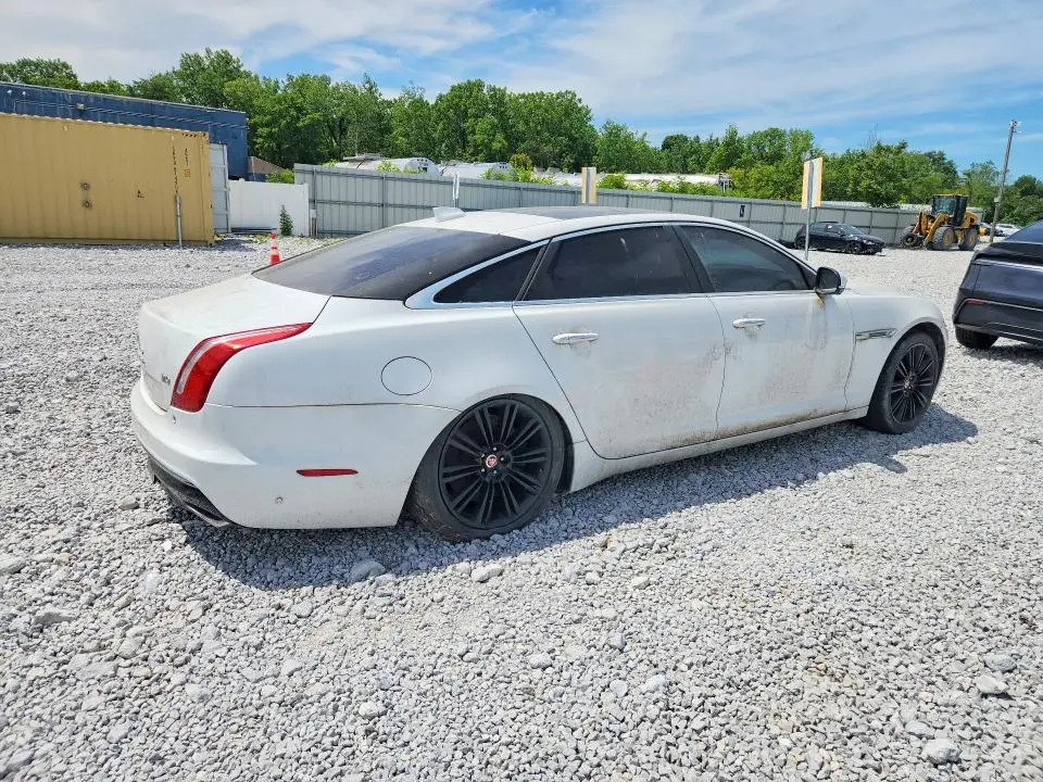 2016 JAGUAR XJL PORTFOLIO  