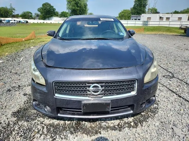2011 NISSAN MAXIMA S  