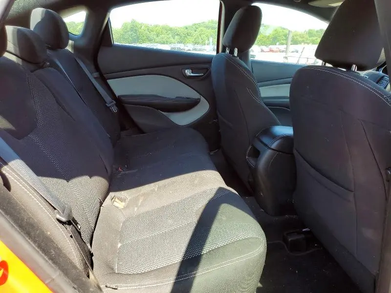2015 DODGE DART SXT  