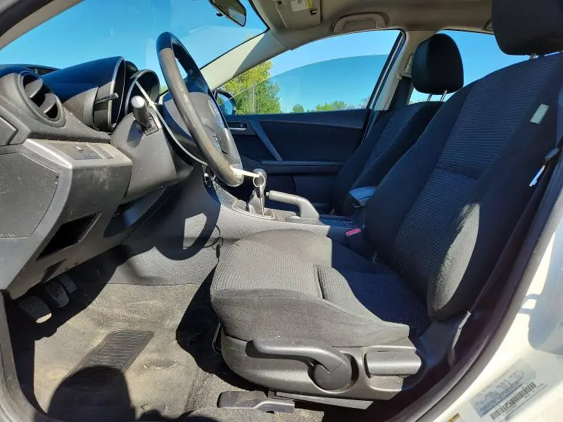 2013 MAZDA 3 I  
