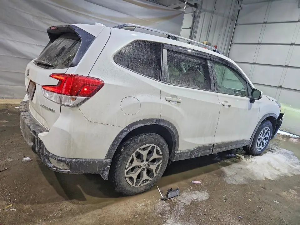 2019 SUBARU FORESTER PREMIUM  