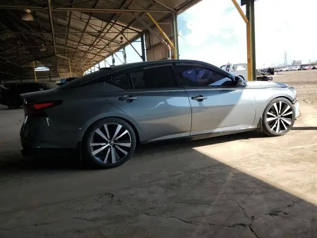 2019 NISSAN ALTIMA SR  