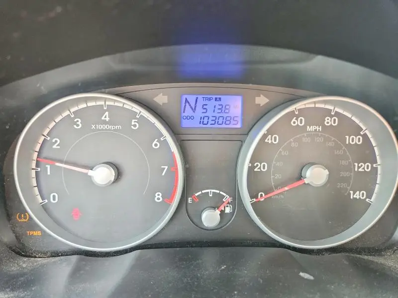 2010 HYUNDAI ACCENT GLS  