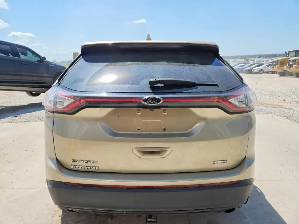 2018 FORD EDGE SE  