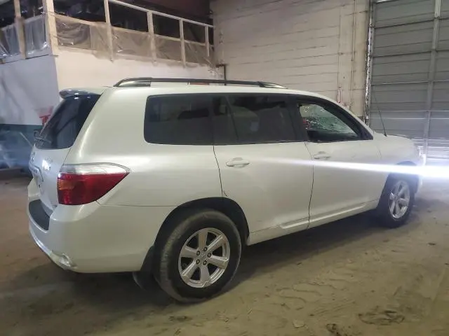 2010 TOYOTA HIGHLANDER   