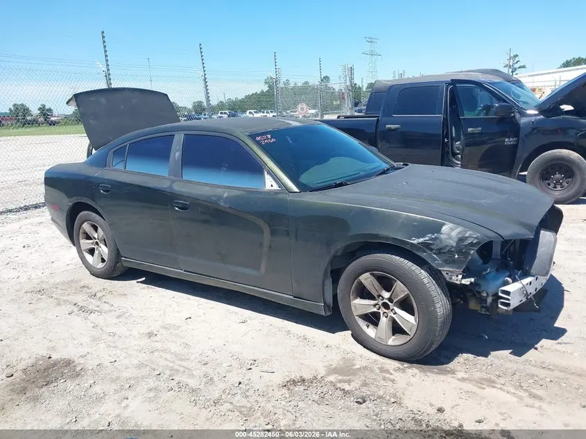2014 DODGE CHARGER SE