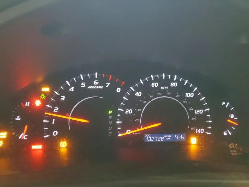 2010 TOYOTA CAMRY BASE  