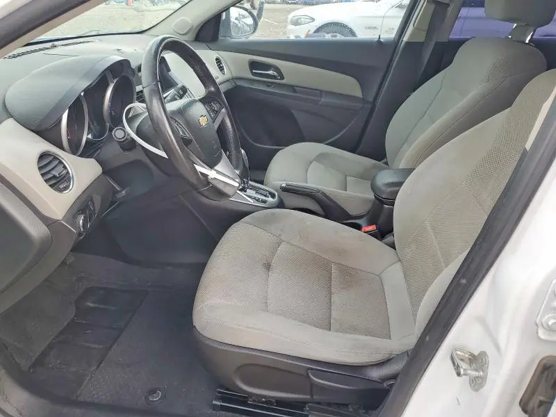 2013 CHEVROLET CRUZE LT  