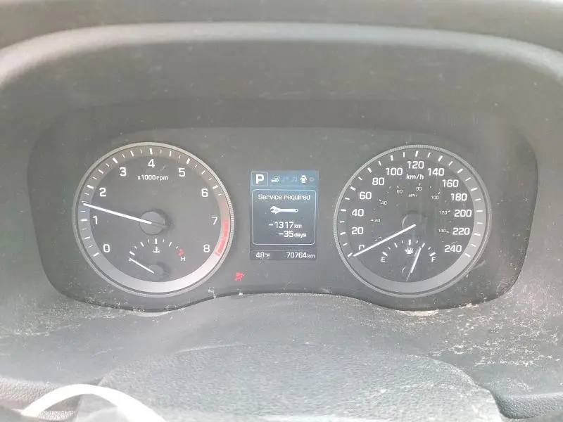 2017 HYUNDAI TUCSON SE  