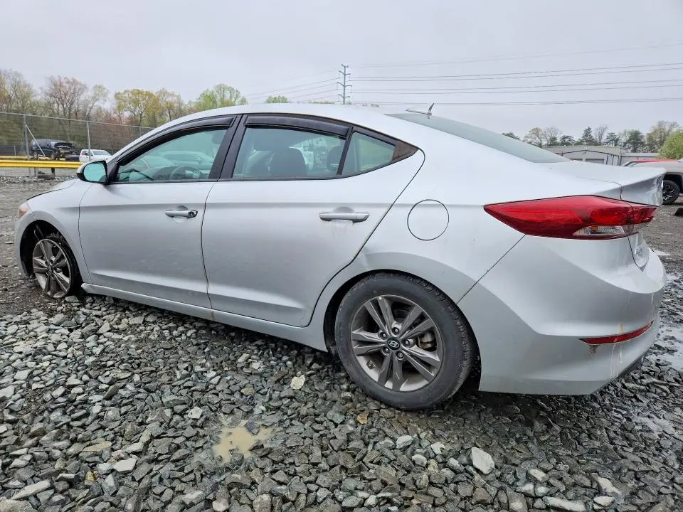 2018 HYUNDAI ELANTRA SEL  