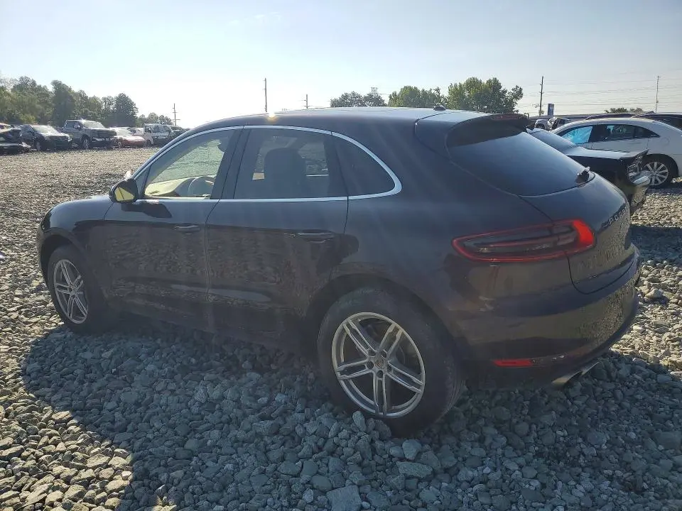 2016 PORSCHE MACAN S  