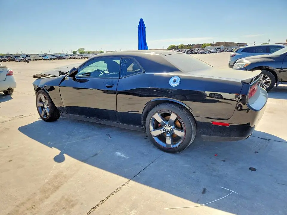 2013 DODGE CHALLENGER SXT  
