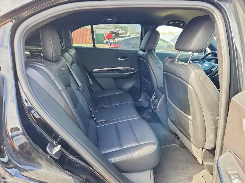 2021 CADILLAC XT4 LUXURY  