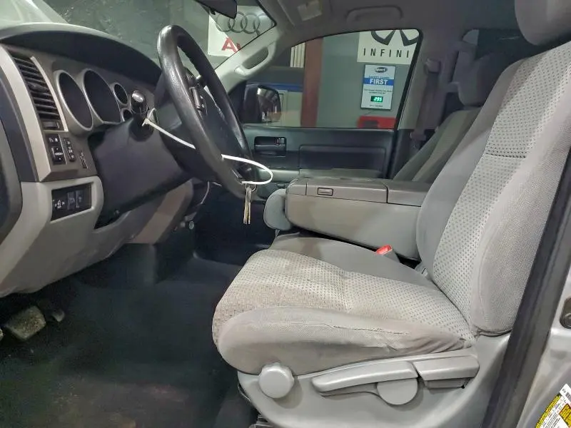 2013 TOYOTA TUNDRA DOUBLE CAB SR5  