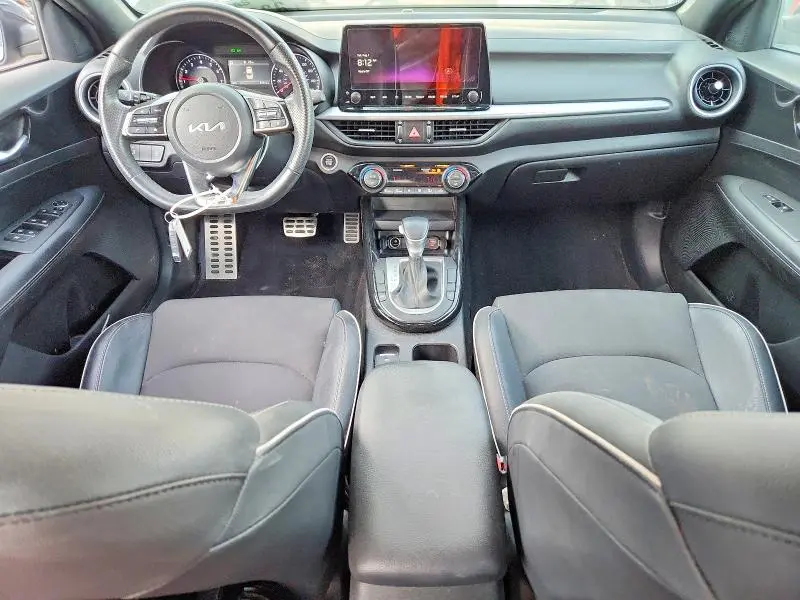 2023 KIA FORTE GT LINE  
