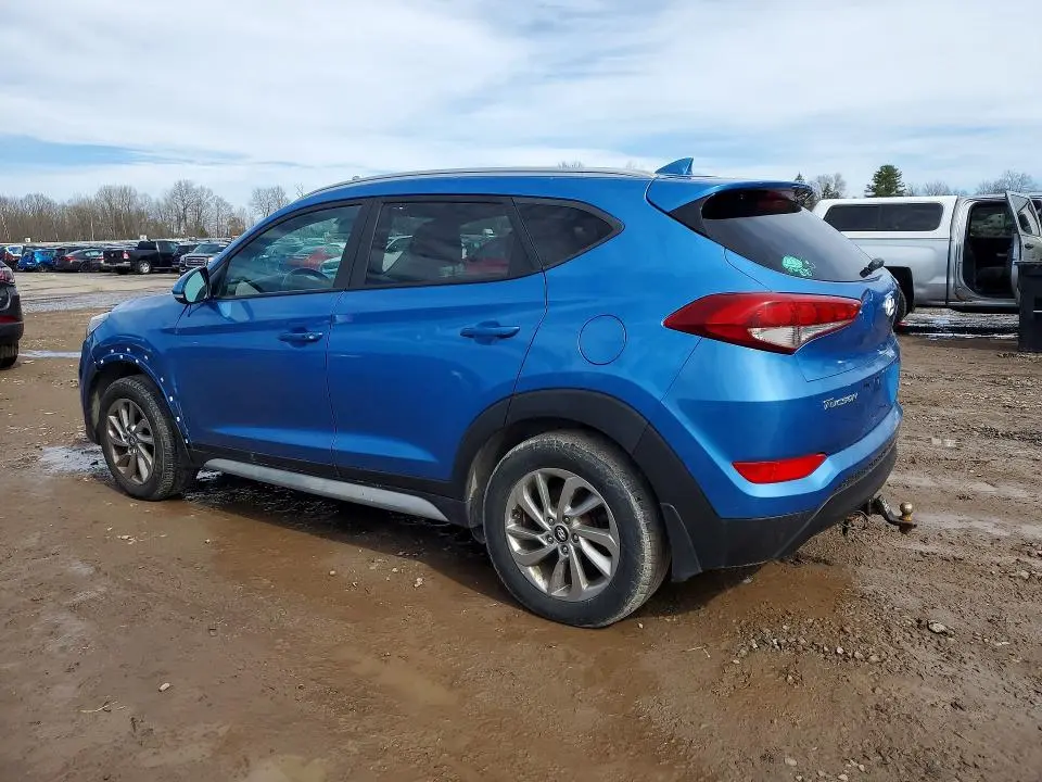 2017 HYUNDAI TUCSON SE PLUS  