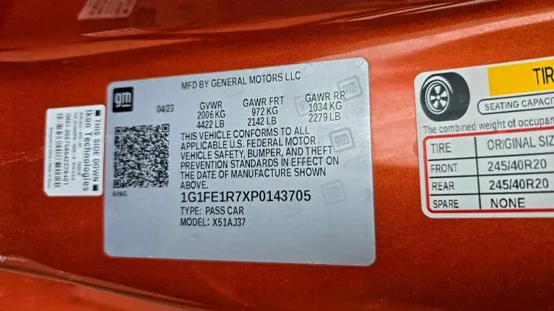 2023 CHEVROLET CAMARO LT1  