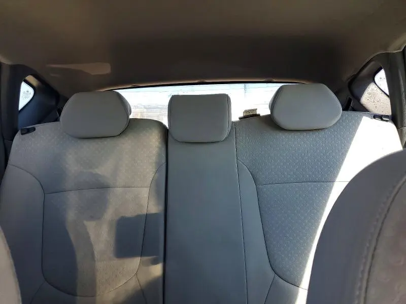 2012 HYUNDAI ACCENT SE  