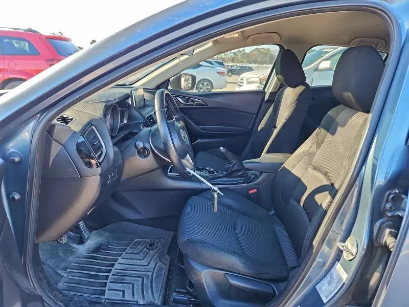 2015 MAZDA 3 TOURING  