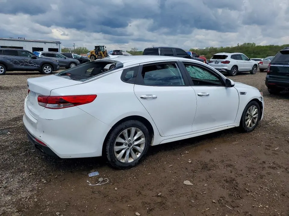2018 KIA OPTIMA LX  