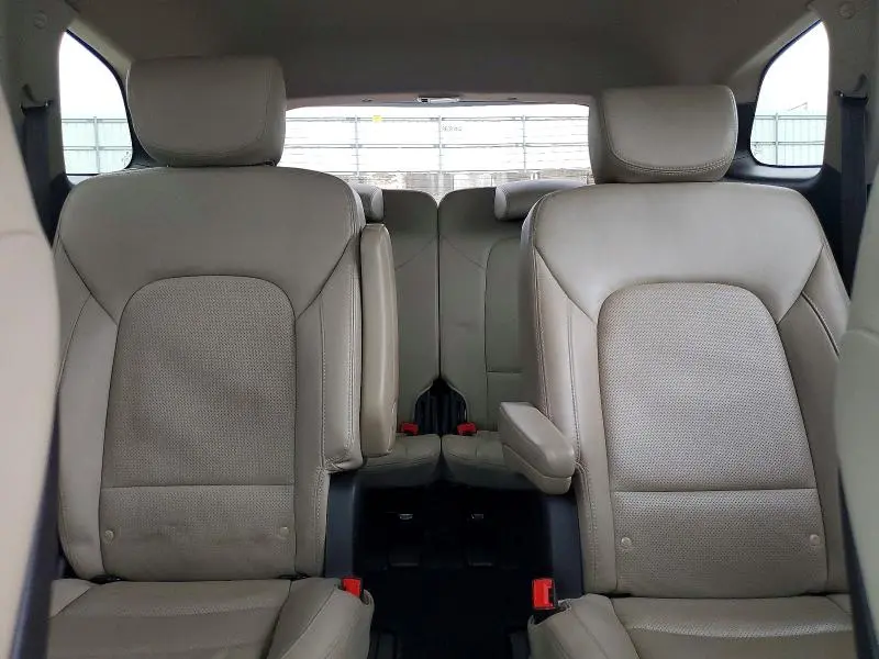 2017 HYUNDAI SANTA FE LIMITED  